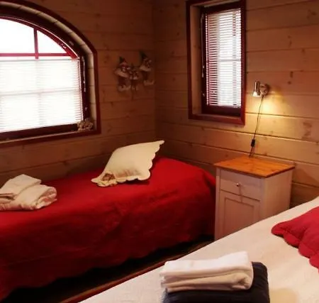 Holidaystars Apartament *