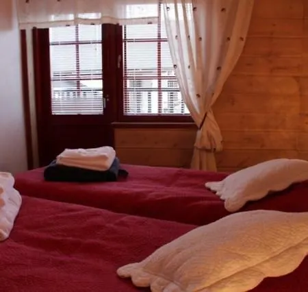 Holidaystars Apartament *